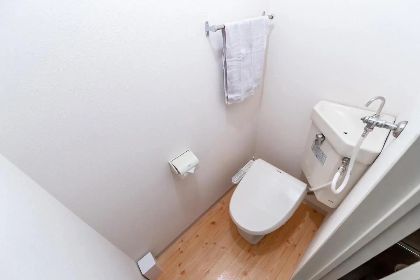 Commence Ⅴ Apartment Sapporo 0*,  Japan