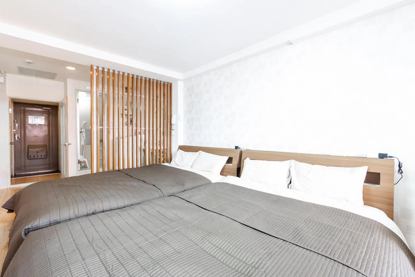 Commence Ⅴ Apartment Sapporo 0*,  Japan